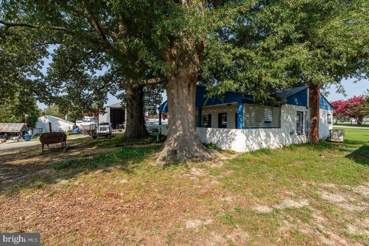 277 Harbor View Cir Property Photo 40