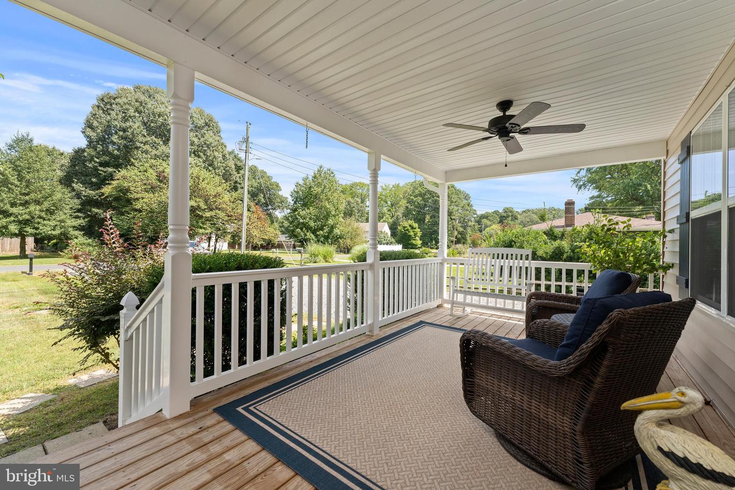 305 Cedar Lane Property Photo 6