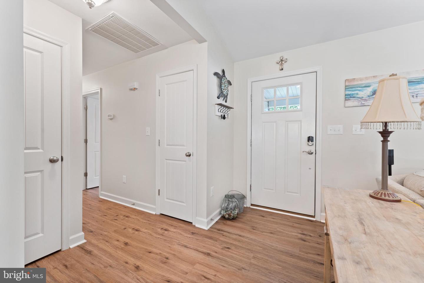 305 Cedar Lane Property Photo 13