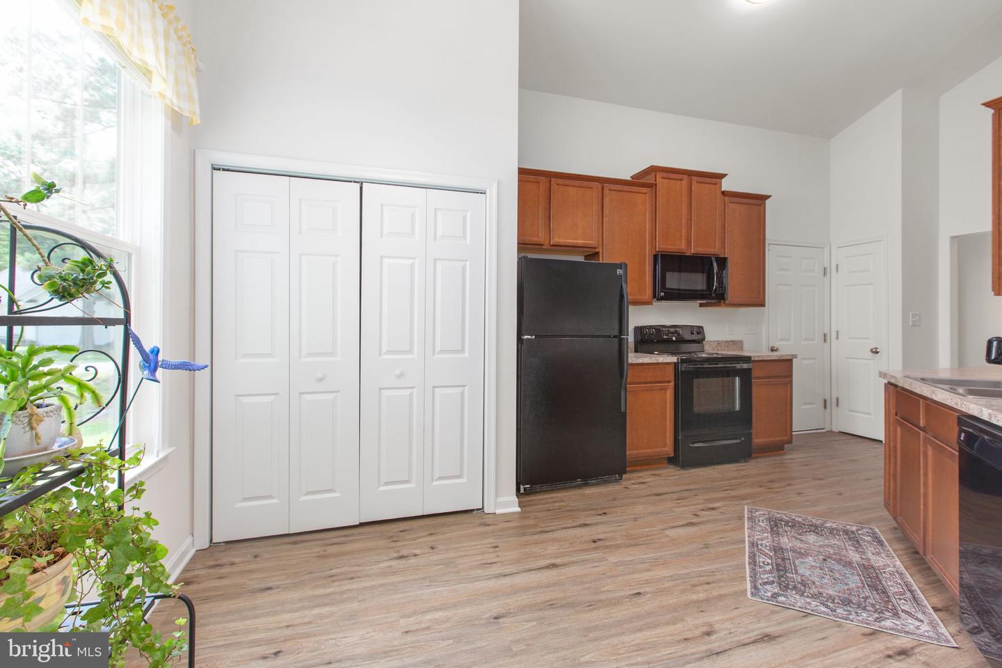 211 Meadow Avenue Property Photo 4
