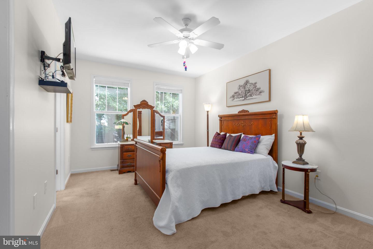 211 Meadow Avenue Property Photo 8