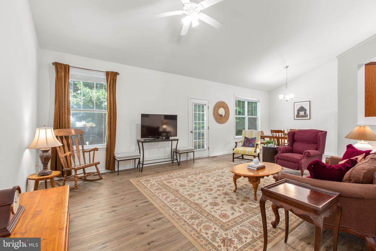 211 Meadow Avenue Property Photo 11