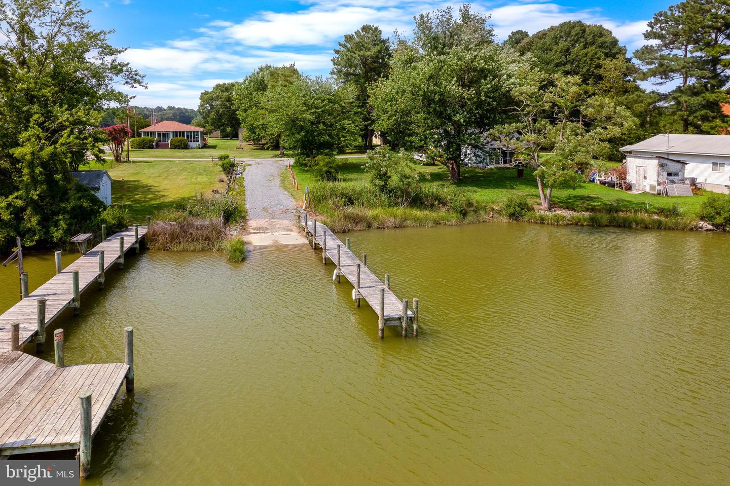 827 Travelers Rest Property Photo 36