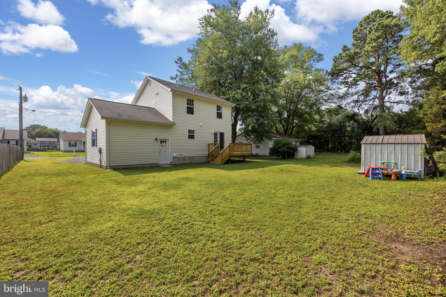 77 Randall Rd Property Photo 11