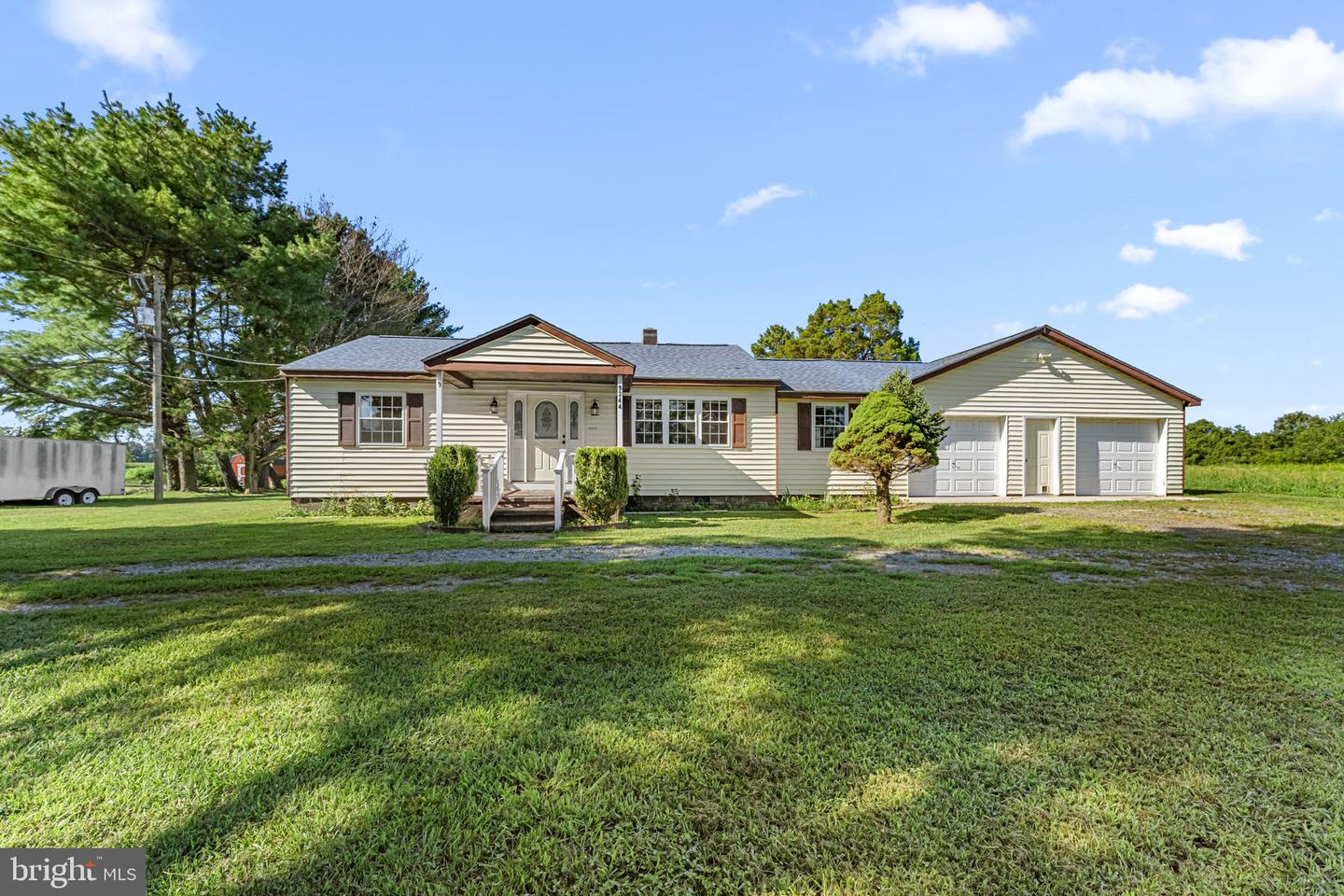 9244 Cople Highway Property Photo 1