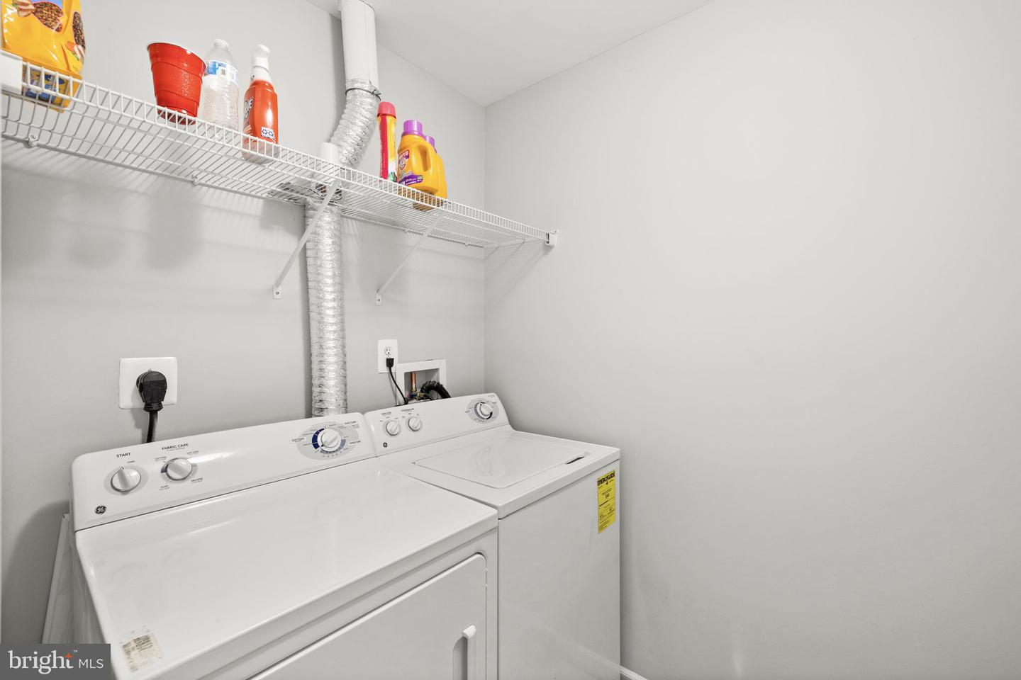 307 Monroe Point Dr Property Photo 26