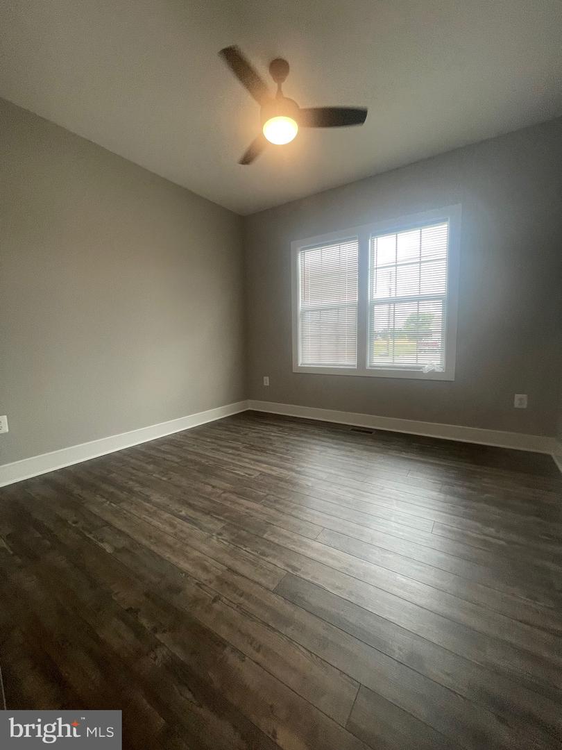845 Royal Way Property Photo 11