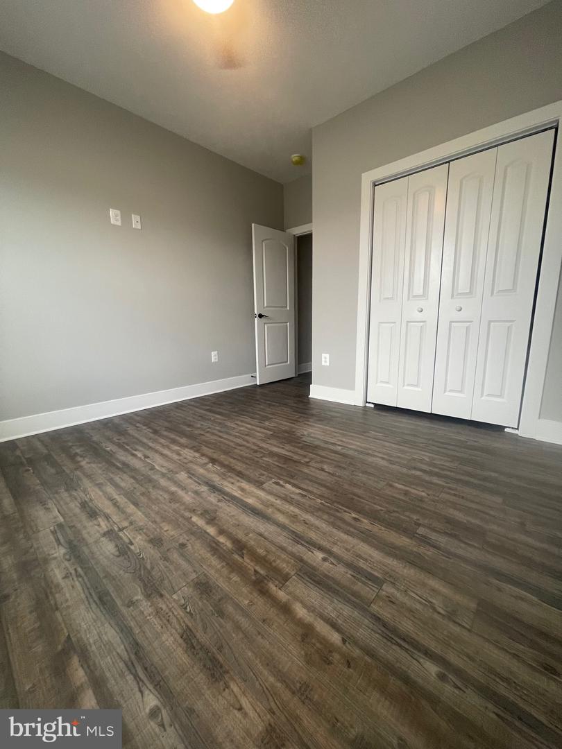 845 Royal Way Property Photo 12