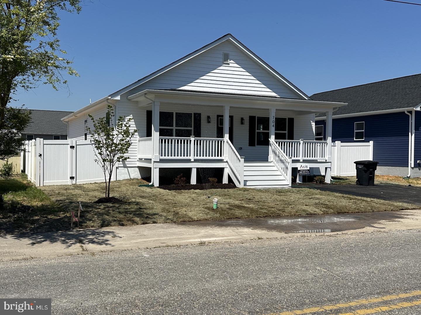 704 Jackson Street Property Photo 1