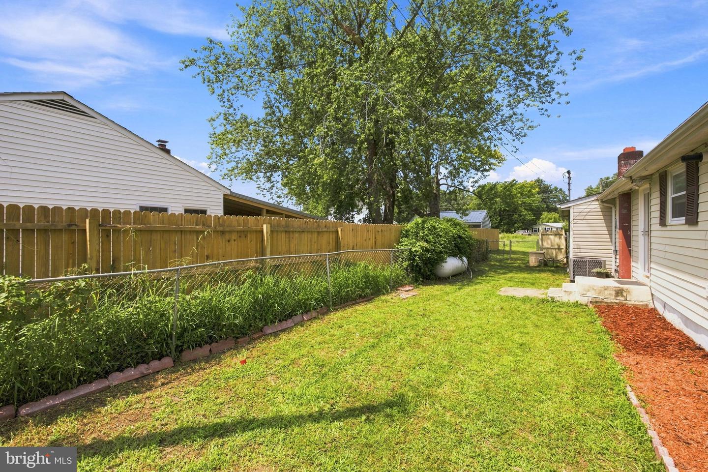 153 Richmond Rd Property Photo 8