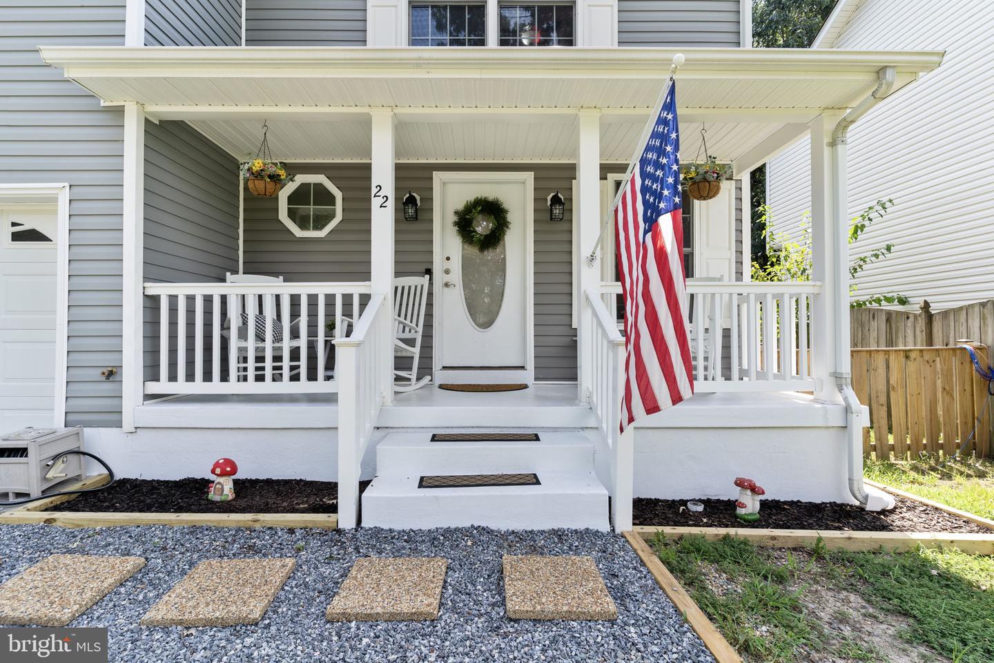 22 2nd Property Photo 2