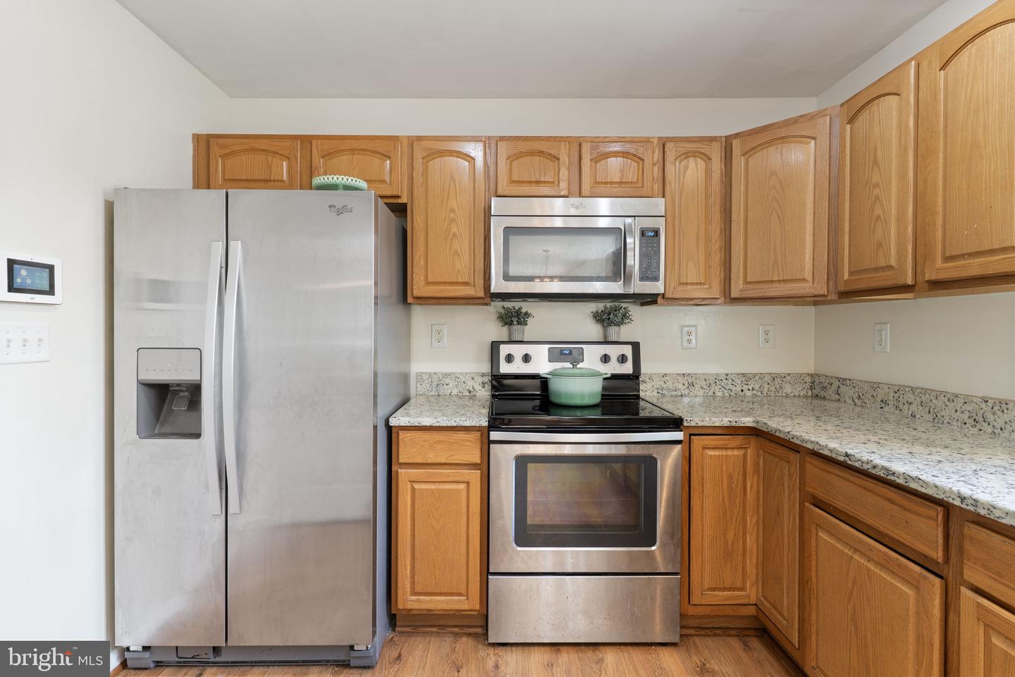 22 2nd Property Photo 12