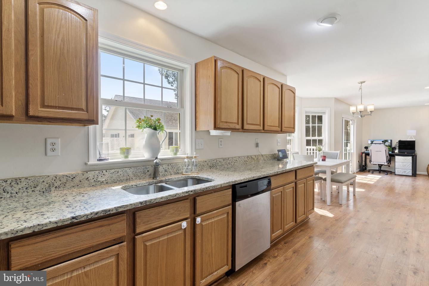 22 2nd Property Photo 14
