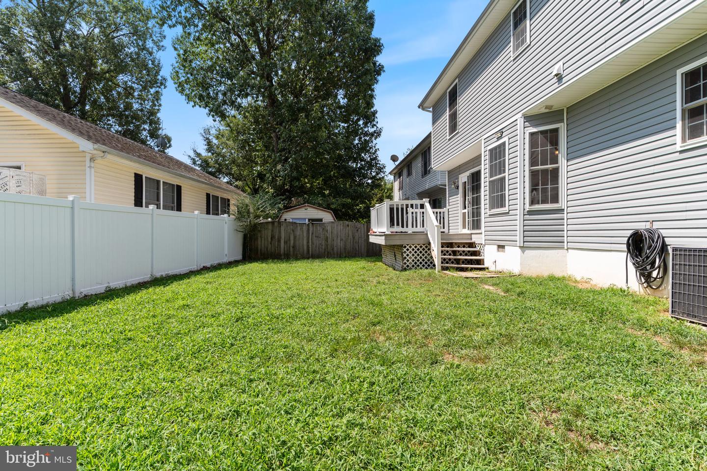 22 2nd Property Photo 30