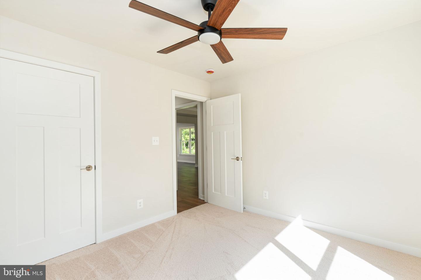 803 Albrough Blvd Property Photo 34