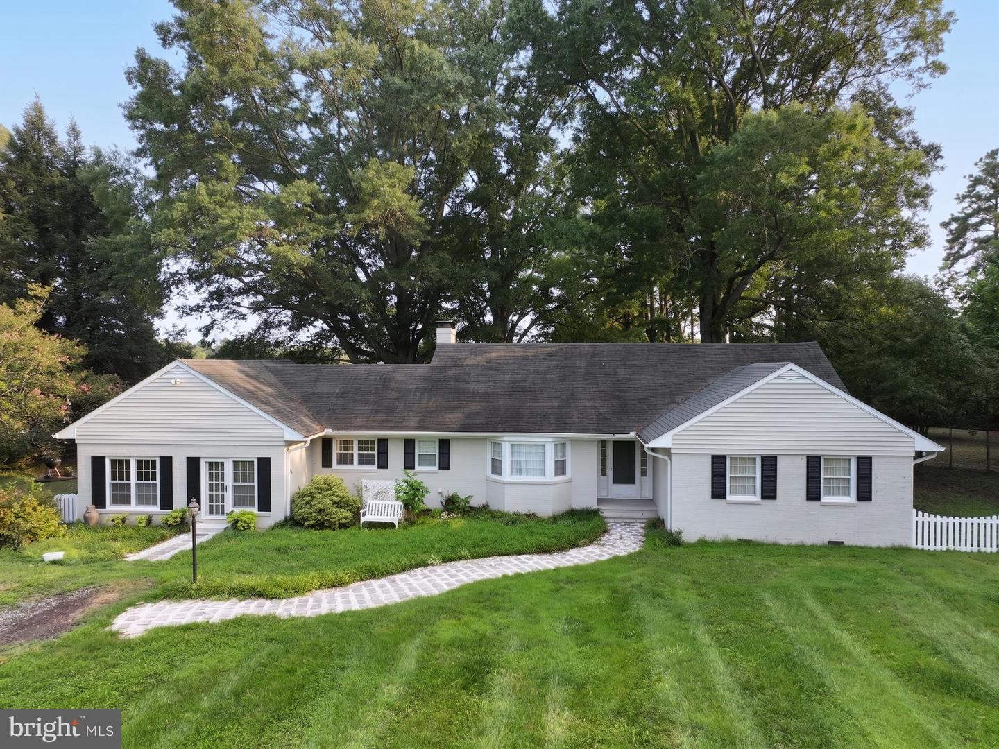 VAWE2012056 Property Photo 1