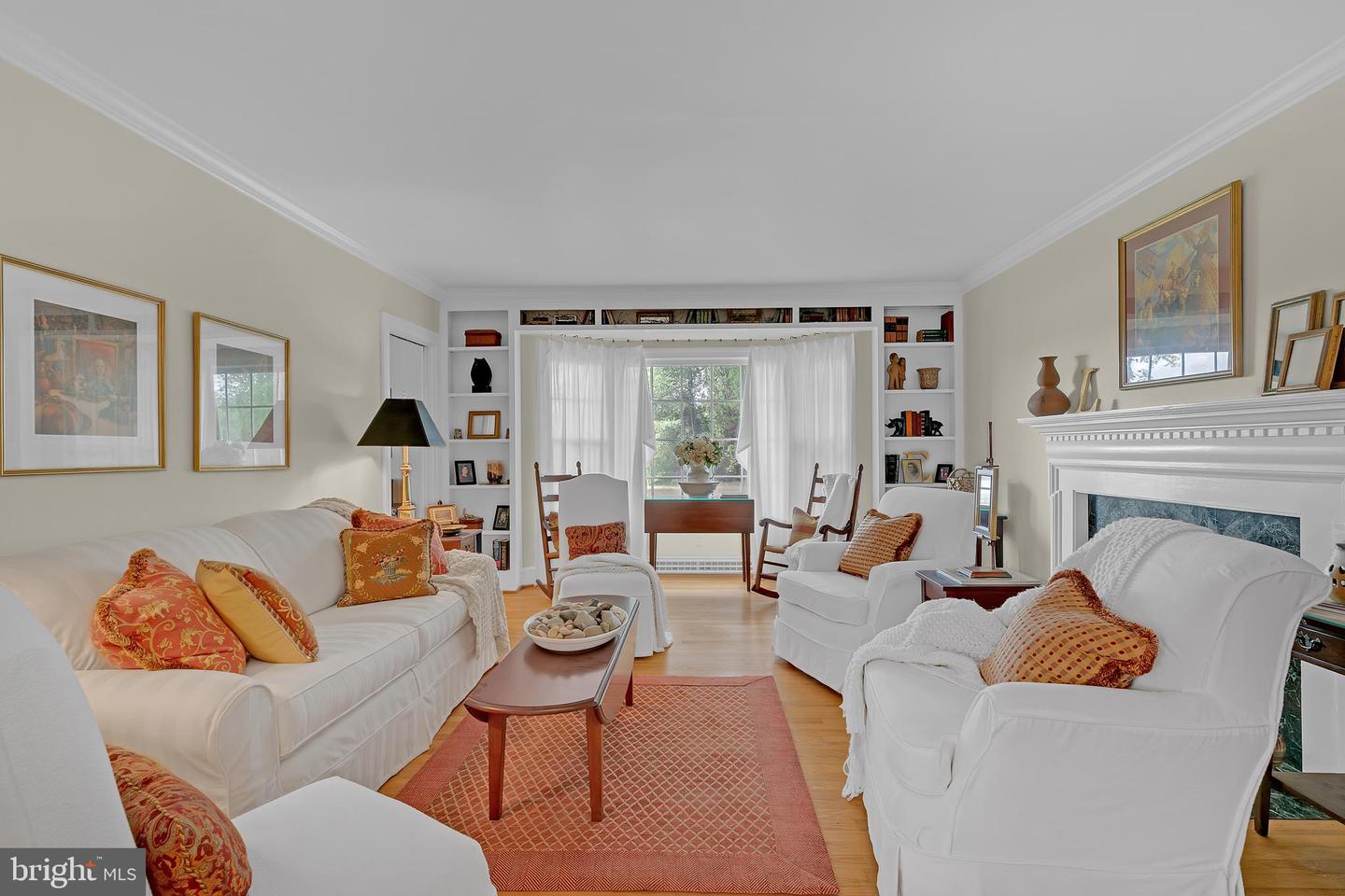 VAWE2012056 Property Photo 2