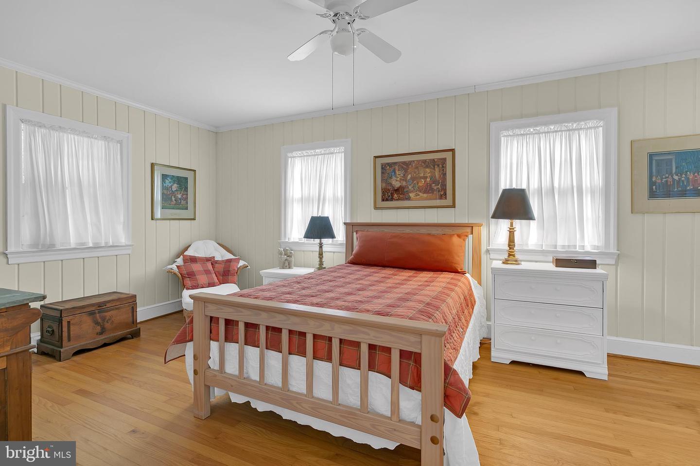 VAWE2012056 Property Photo 4