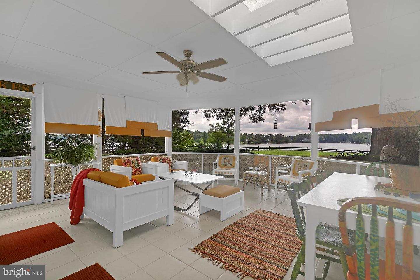 VAWE2012056 Property Photo 5