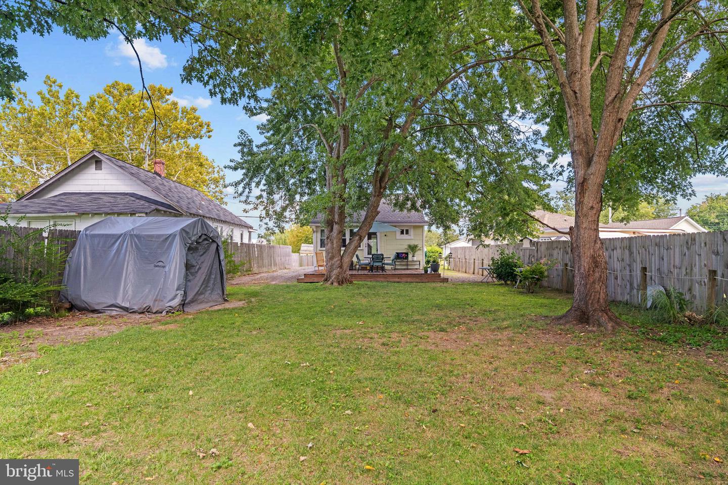 15 Bancroft Ave Property Photo 29