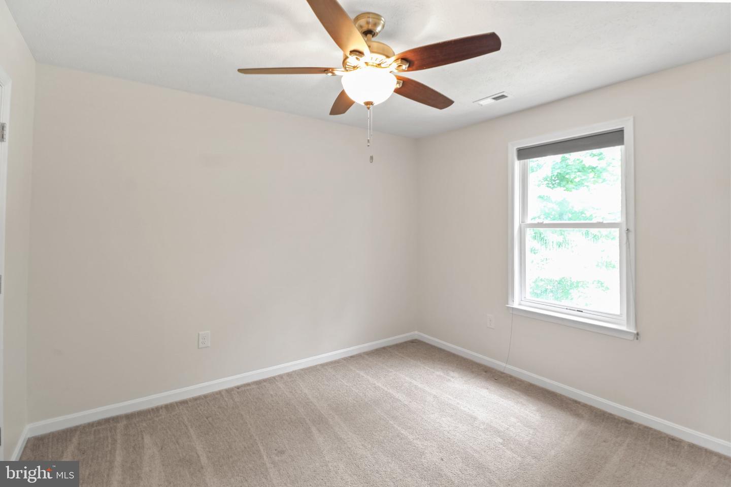 419 Latane Dr Property Photo 34