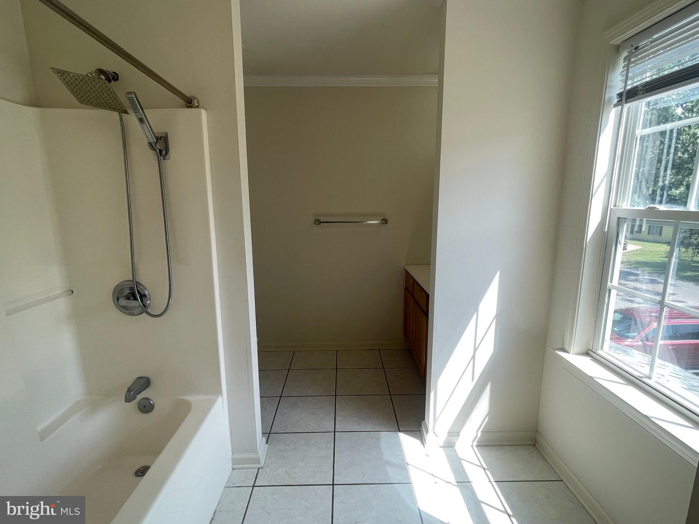245 7th St Property Photo 12
