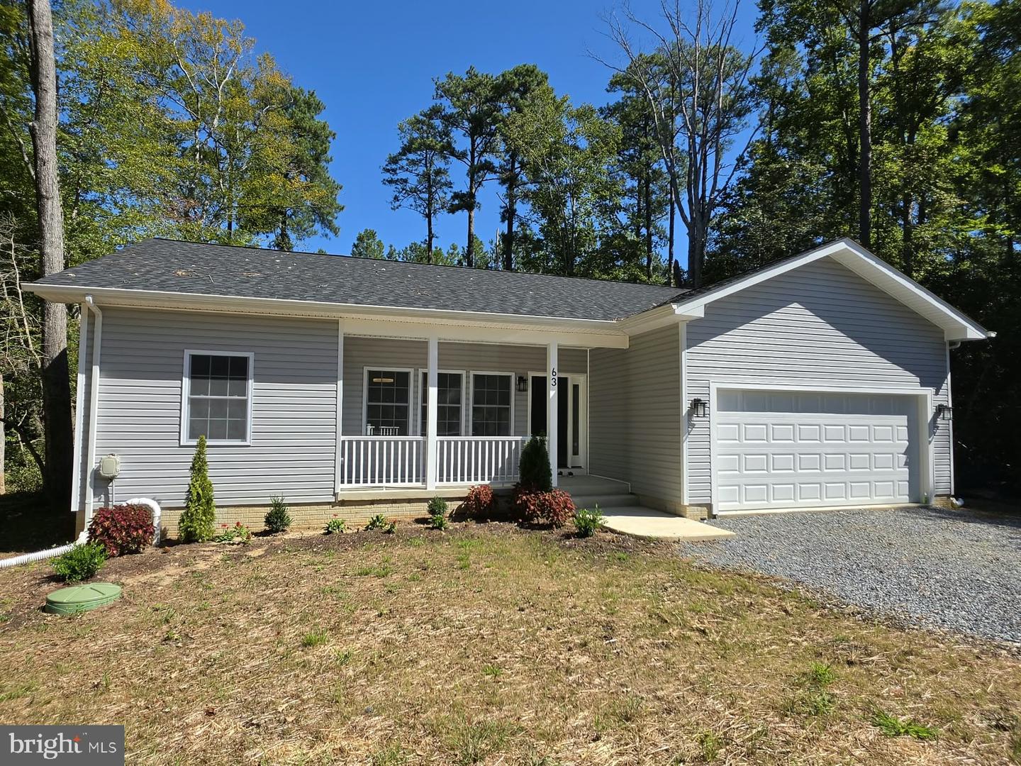 63 Elm Dr Property Photo 1