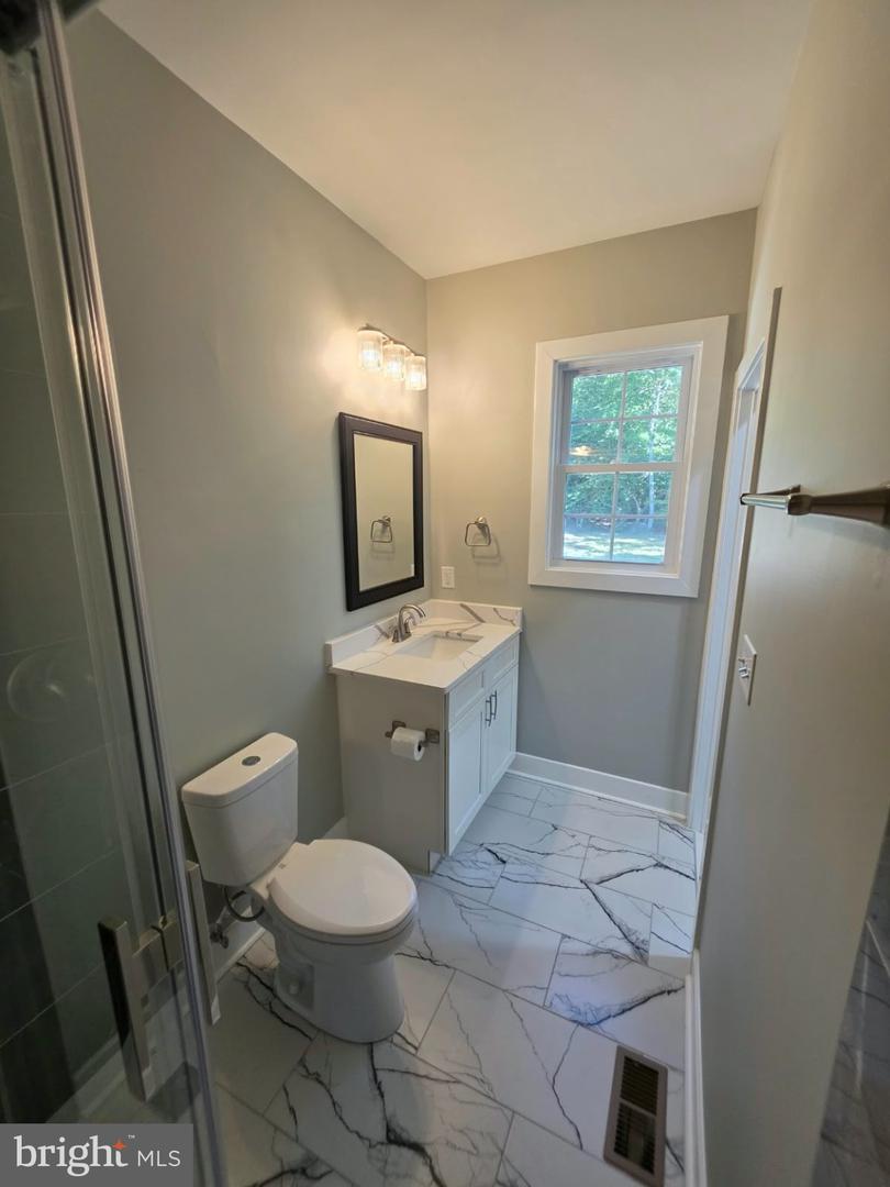 63 Elm Dr Property Photo 11