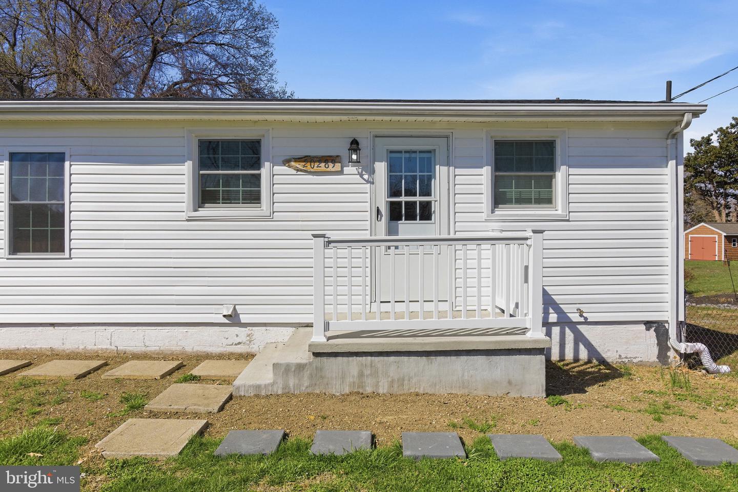 20289 Ridge Rd Property Photo 1