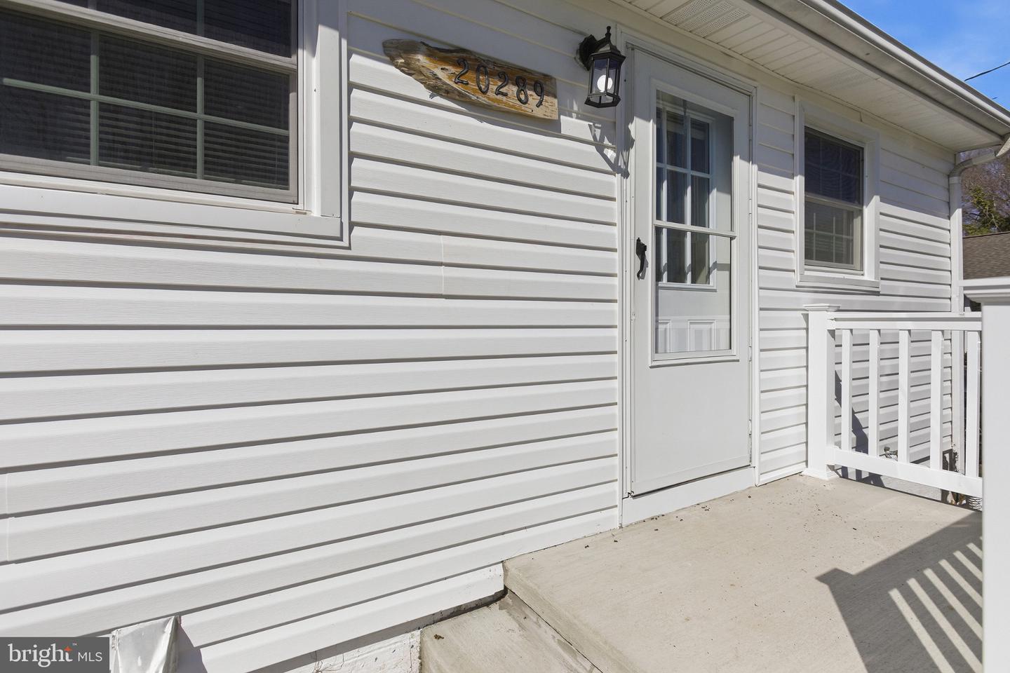 20289 Ridge Rd Property Photo 3