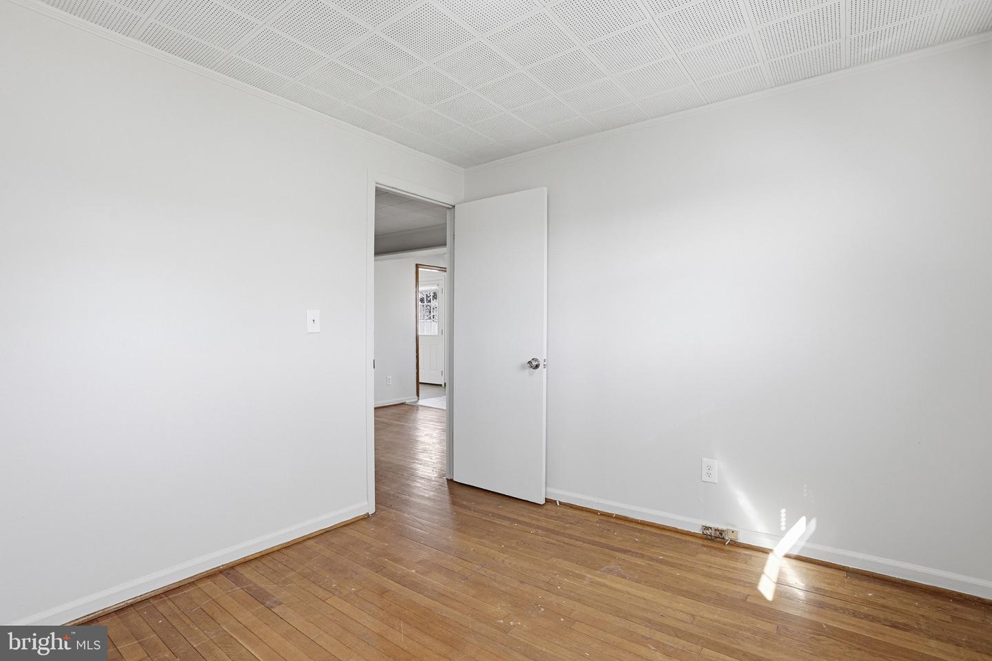20289 Ridge Rd Property Photo 11