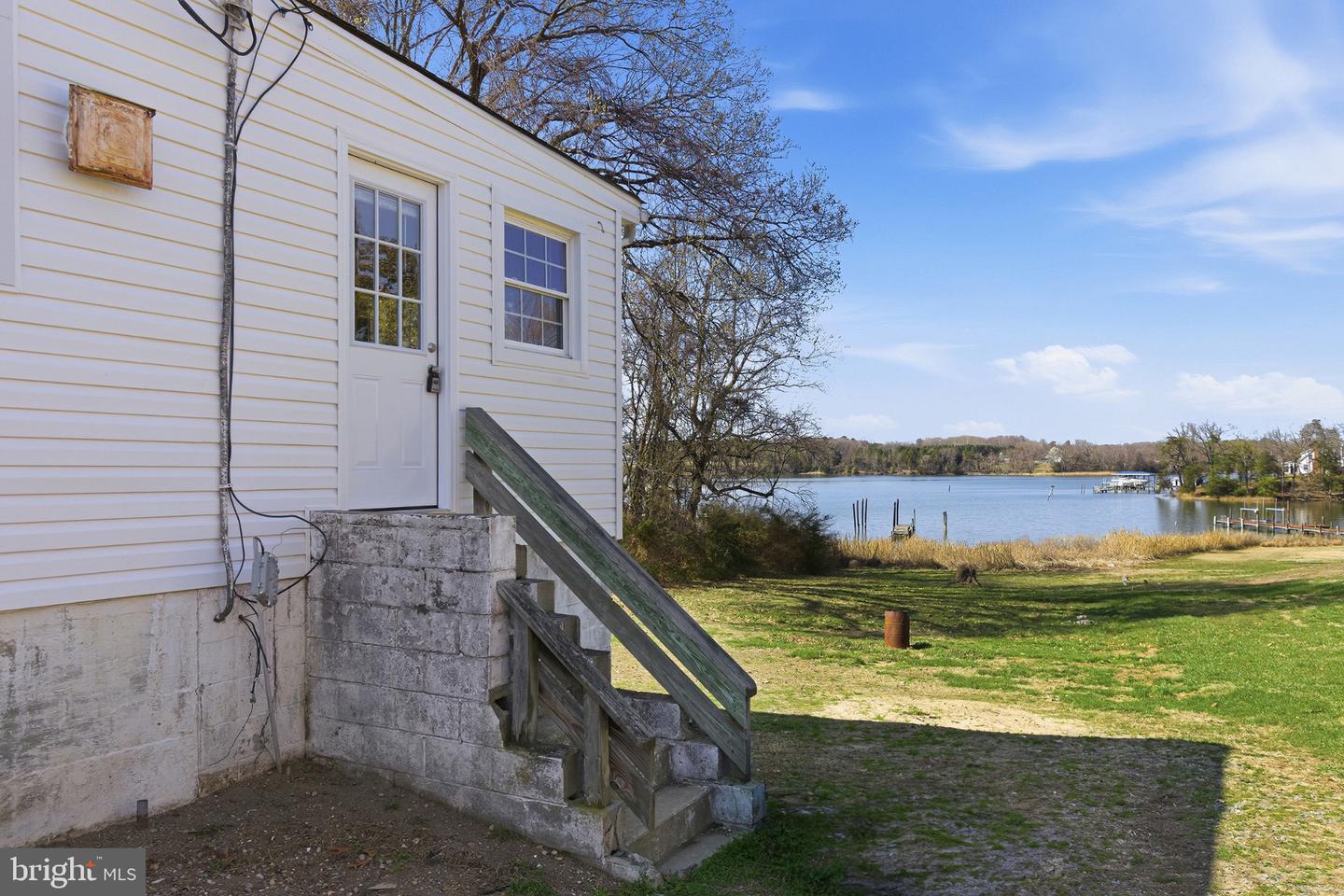 20289 Ridge Rd Property Photo 22