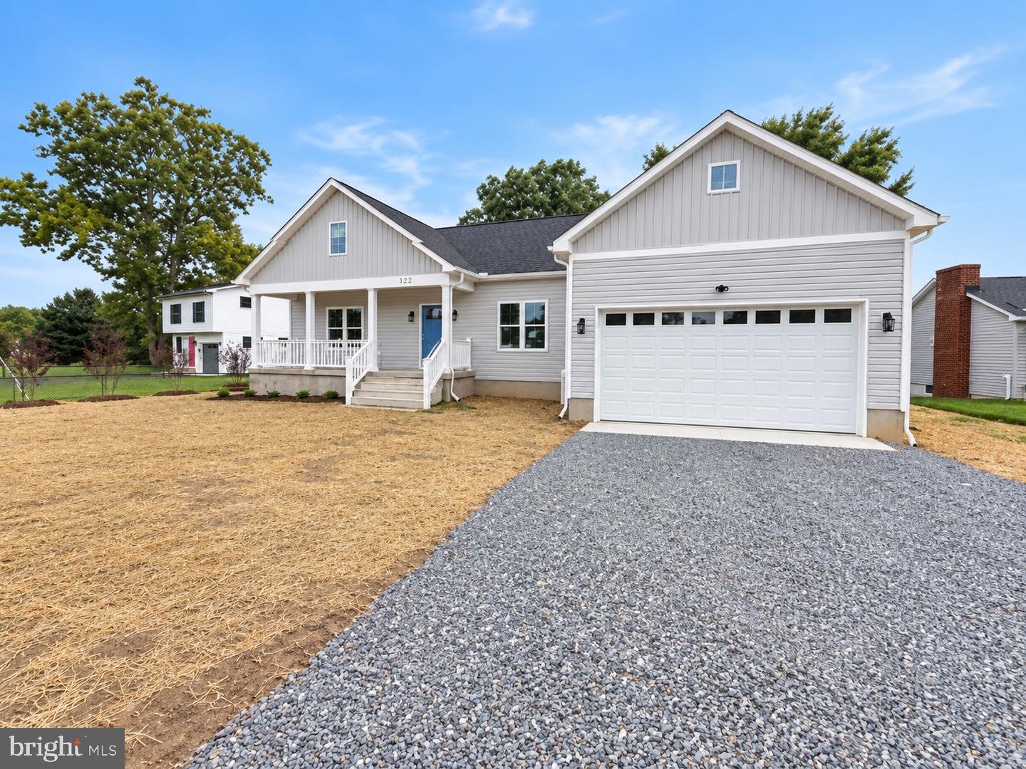 122 MATTOX CREEK DR Property Photo 1