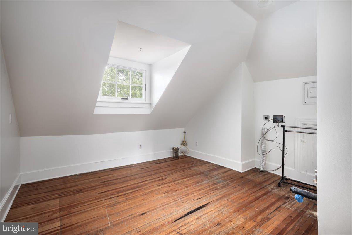 202 S Washington St Property Photo 51