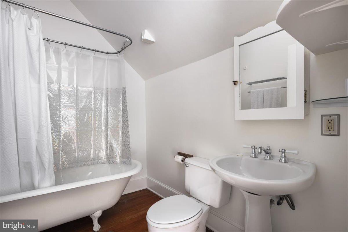 202 S Washington St Property Photo 53