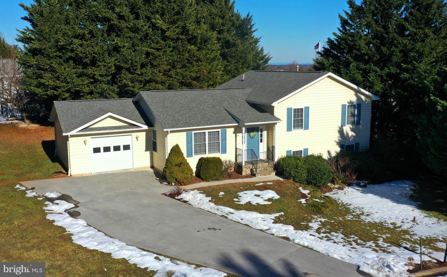 610 Quartzite Cir Property Photo