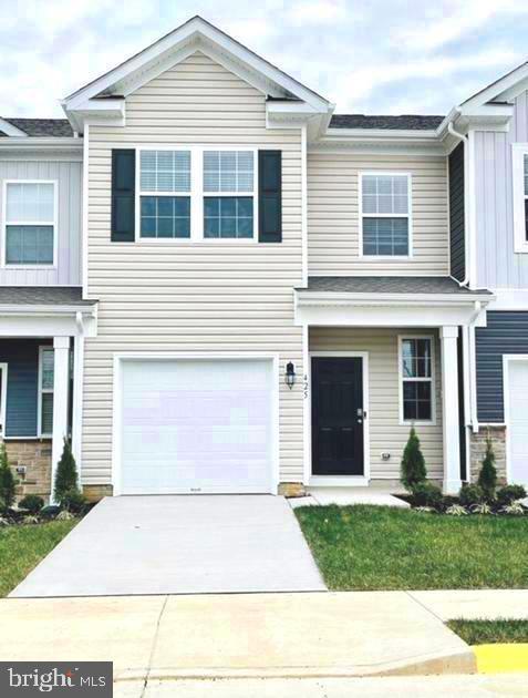 425 Tevis St Property Photo