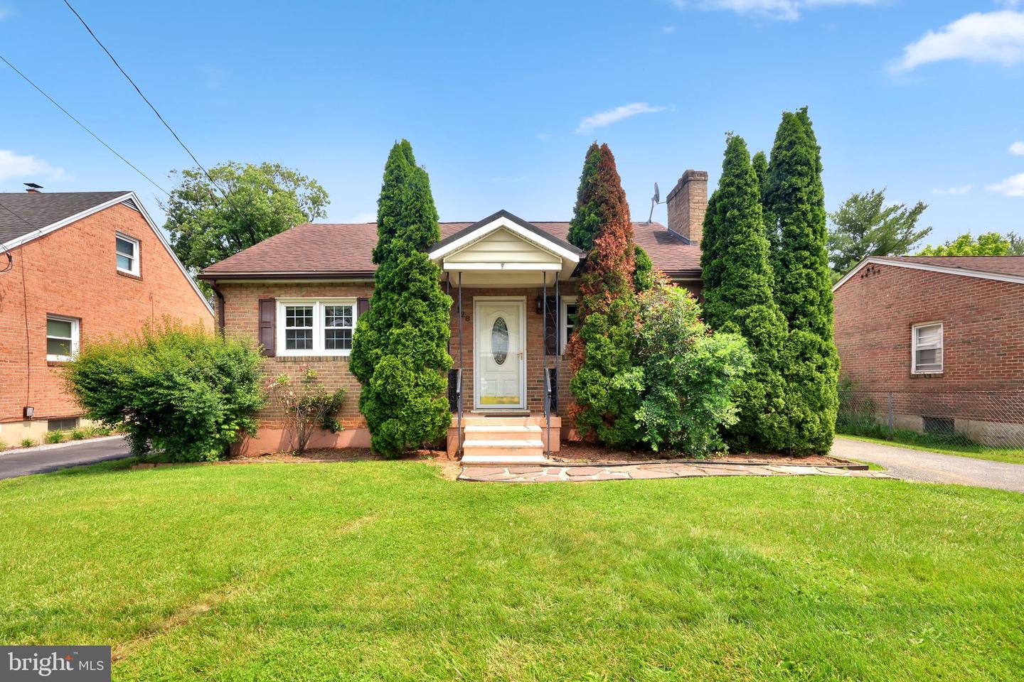 128 FOX DR