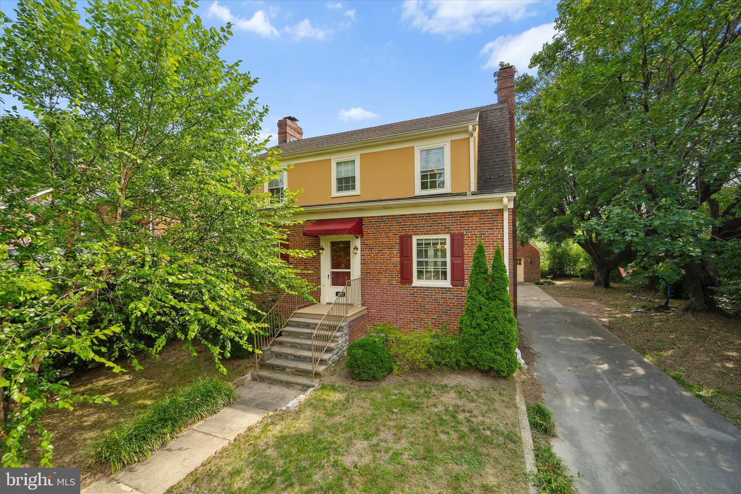 257 Jefferson St Property Photo 1