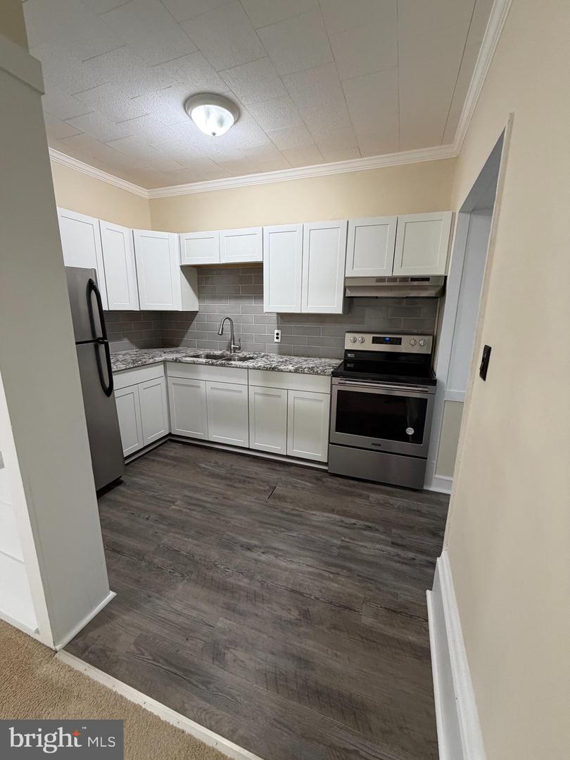 36 S CAMERON ST #2 Property Photo 1