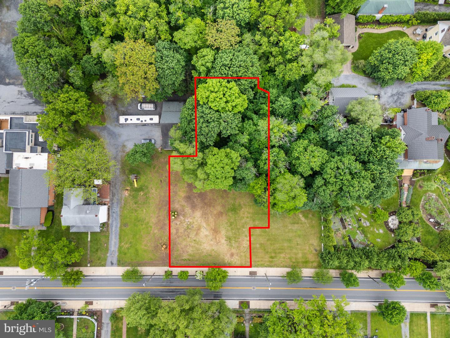 506 Fairmont Ave Property Photo 5