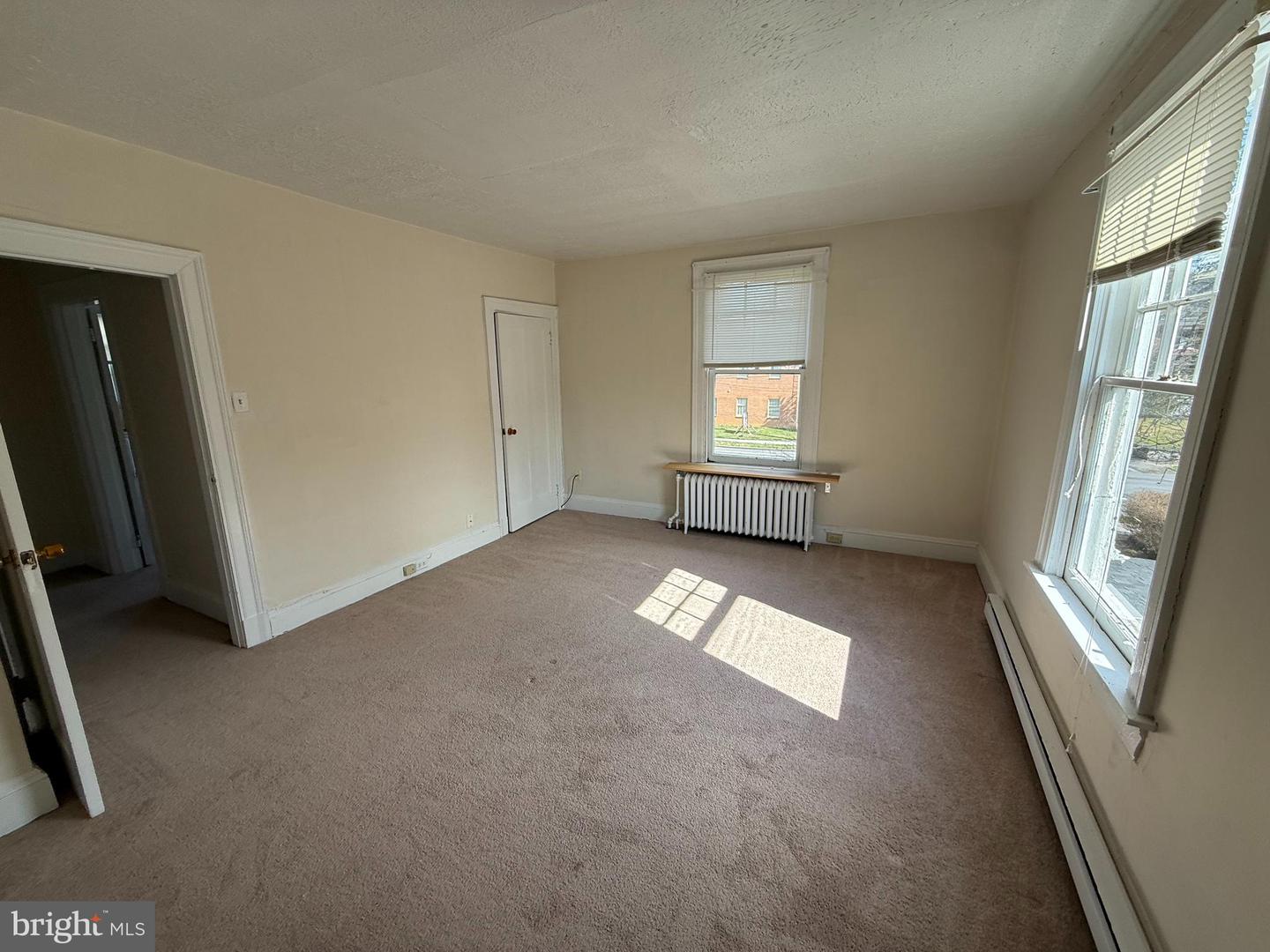 21 Stewart St S #2 Property Photo 7