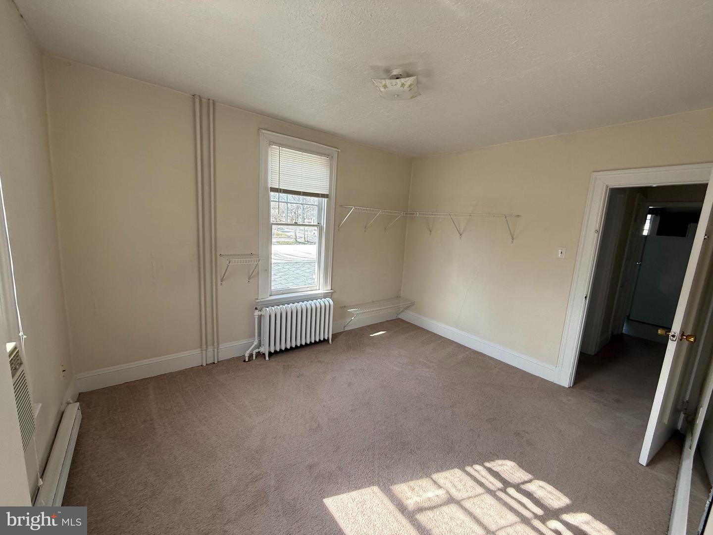 21 Stewart St S #2 Property Photo 8