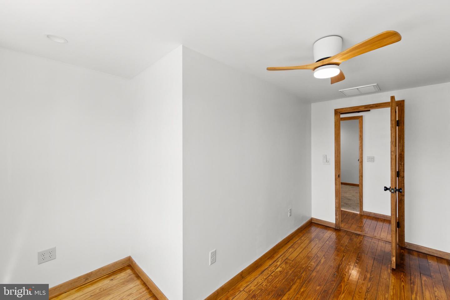 112 W Germain St Property Photo 10