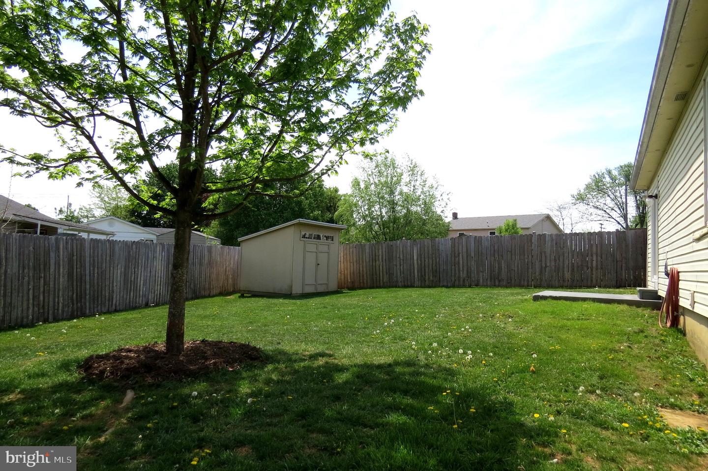 608 Dunlap St Property Photo 11