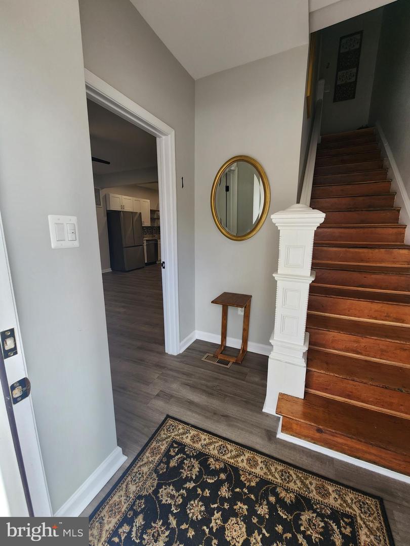446 N Loudoun St Property Photo 7