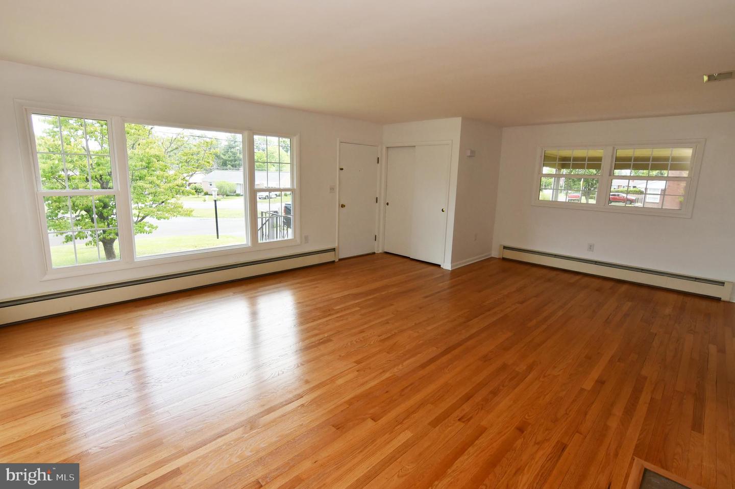 437 Beechcroft Rd Property Photo 12
