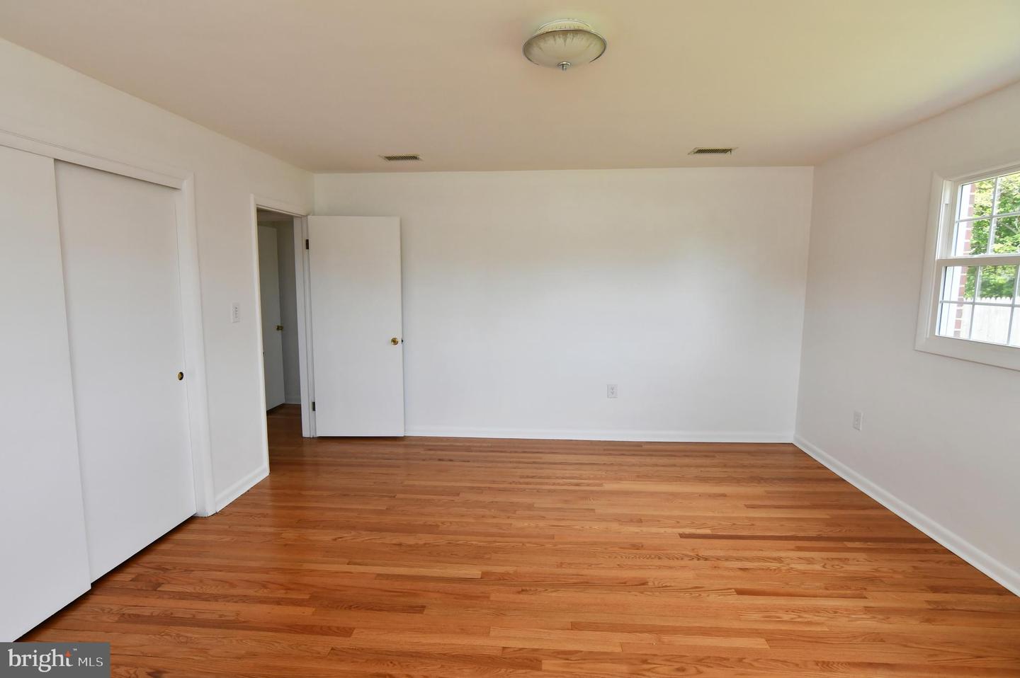 437 Beechcroft Rd Property Photo 26