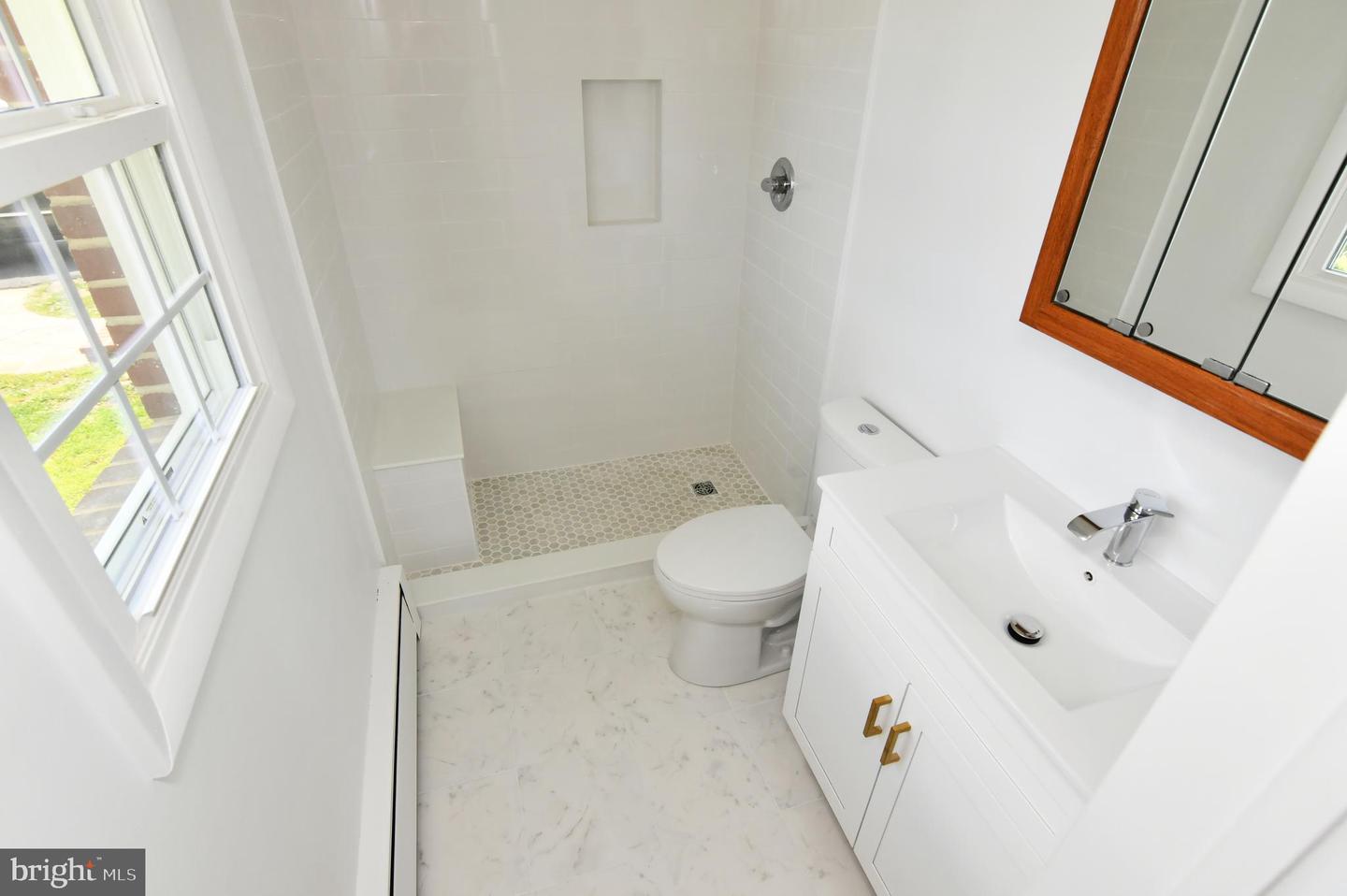 437 Beechcroft Rd Property Photo 27