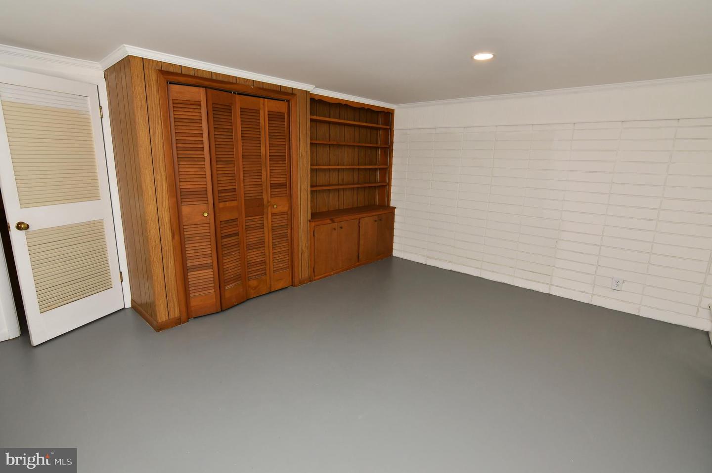 437 Beechcroft Rd Property Photo 38